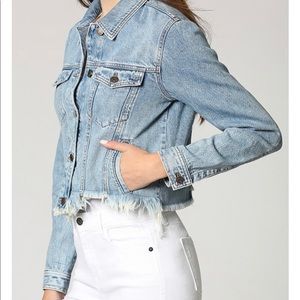 HIDDEN Jeans Medium Wash Frayed Bottom Fitted Jacket